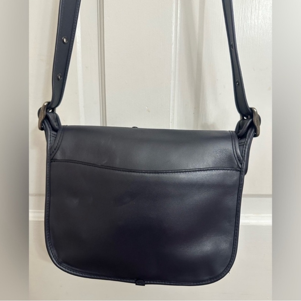 Coach Crossbody Bag with New York Patch - Picture 4 of 11